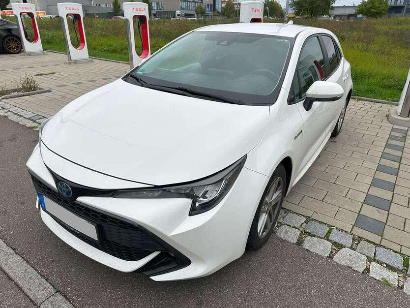 Toyota Corolla 63.000 km 17.800 € Stuttgart 70378