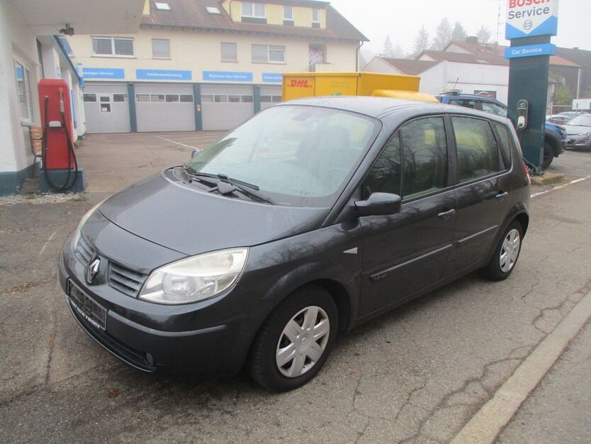 Renault Scenic 139.500 km 2.999 € Böblingen 71032
