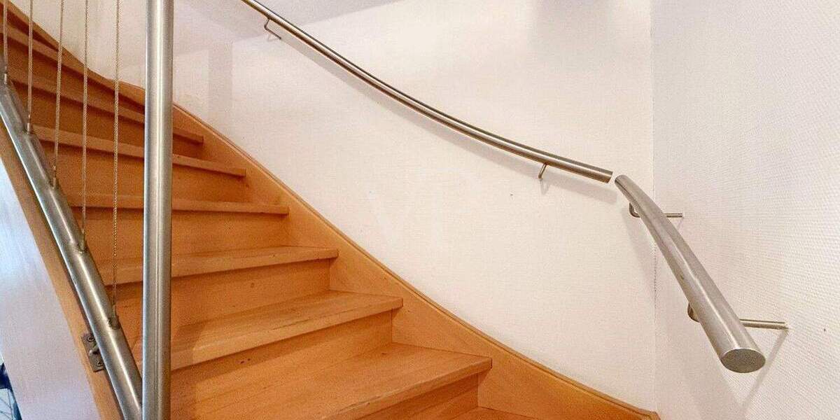 Mehrfamilienhaus, Wohnhaus Esslingen am Neckar Stadtmitte - 1 Zimmer, 247 m&sup2;, 1.300.000&euro; | Angebot:25864400