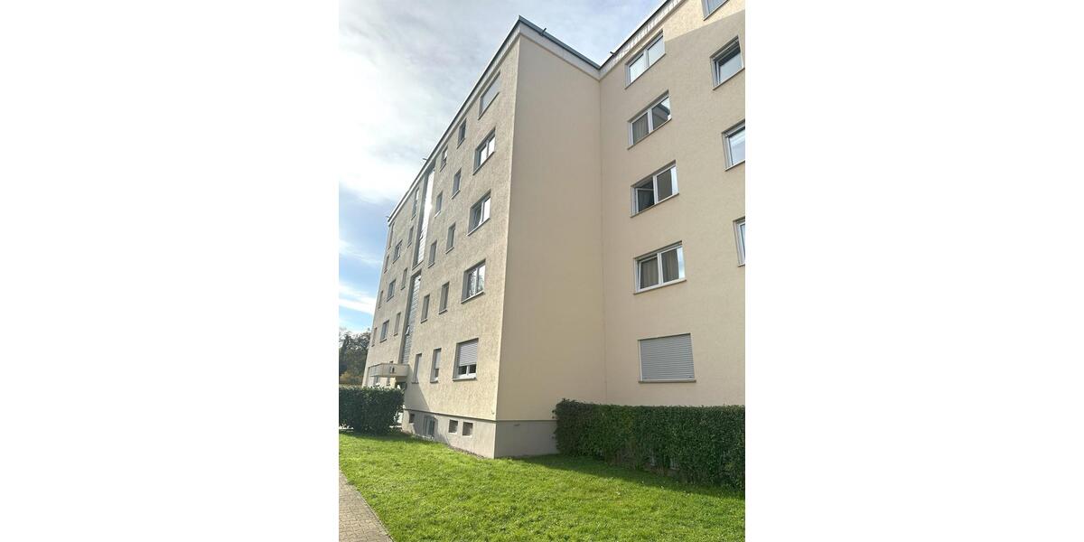 Etagenwohnung Pforzheim Eutingen - 3.5 Zimmer, 84 m&sup2;, 1.170&euro; | Angebot:25953936