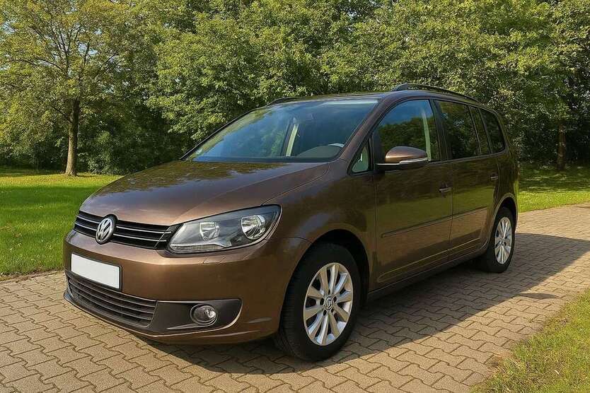 VW Sharan 133.000 km 15.900 € Stuttgart 70563