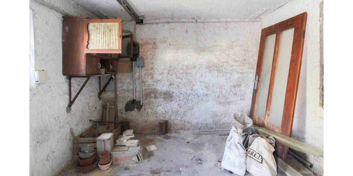 Einfamilienhaus Mühlacker Dürrmenz - 6 Zimmer, 115 m&sup2;, 175.000&euro; | Angebot:26290986