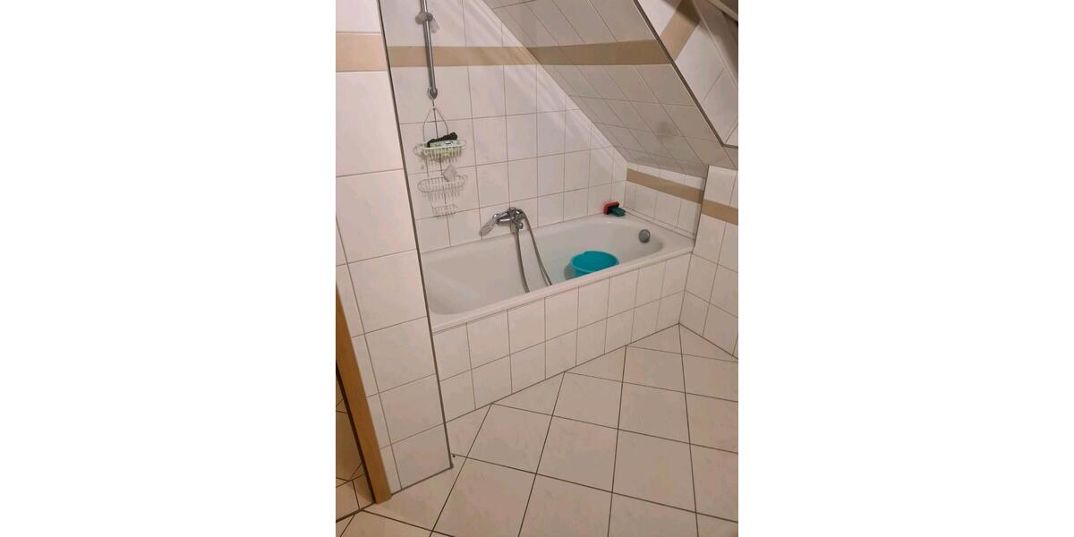 Dachgeschoßwohnung Stuttgart Stuttgart-Mitte - 3 Zimmer, 60 m&sup2;, 1.150&euro; | Angebot:26454712