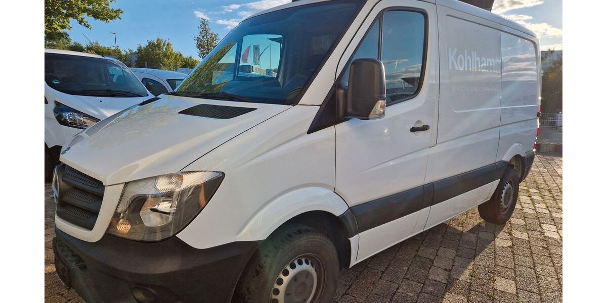Mercedes-Benz Sprinter 232.000 km 9.390 &euro; Ludwigsburg 71634