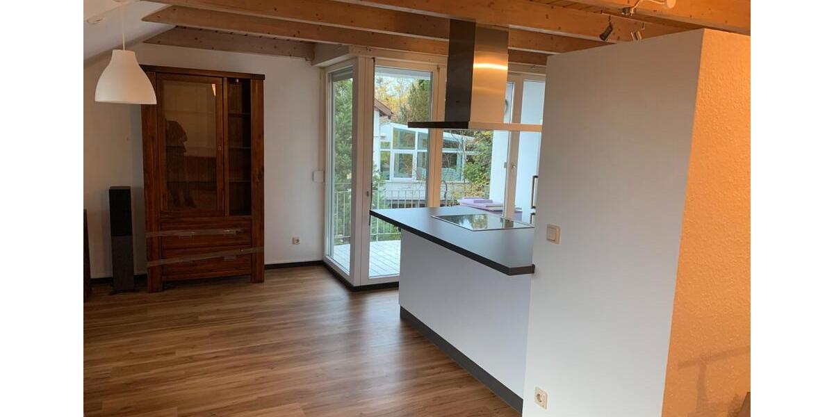 Dachgeschoßwohnung Stuttgart Lehen - 2 Zimmer, 90 m&sup2;, 1.460&euro; | Angebot:25992085
