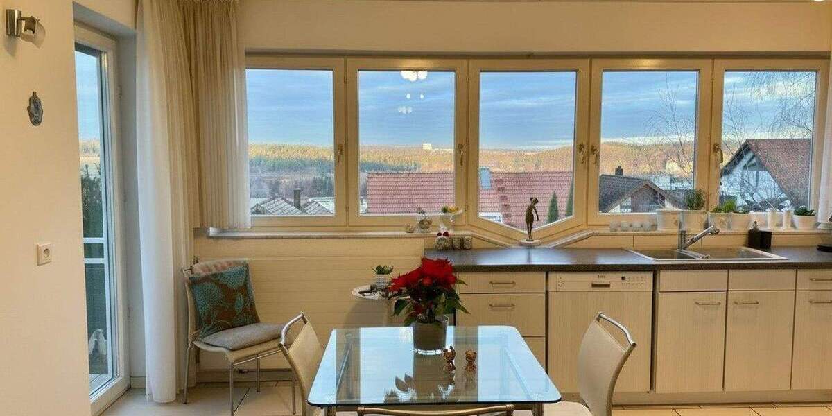 Einfamilienhaus Weil der Stadt Merklingen - 9 Zimmer, 330 m&sup2;, 990.000&euro; | Angebot:24333468