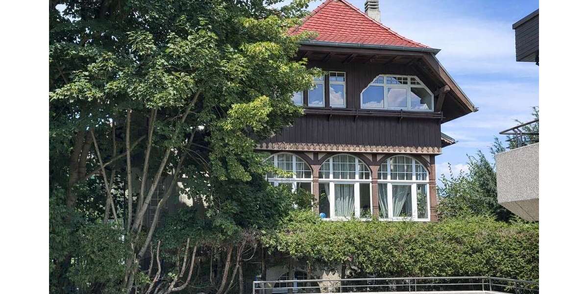 Einfamilienhaus Pforzheim Dillweißenstein - 17 Zimmer, 450 m&sup2;, 899.000&euro; | Angebot:25825962