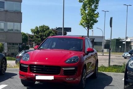 Porsche Cayenne 159.000 km 48.250 € Pforzheim 75173
