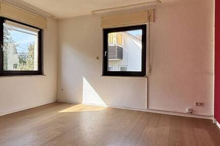 Wohnung Fellbach Schmiden - 3 Zimmer, 65 m&sup2;, 880&euro; | Angebot:25997793