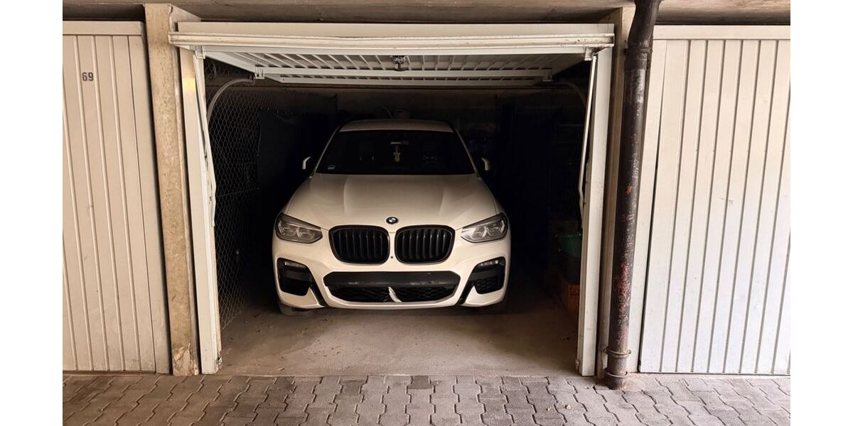 BMW X3 126.000 km 29.700 &euro; Sindelfingen 71063