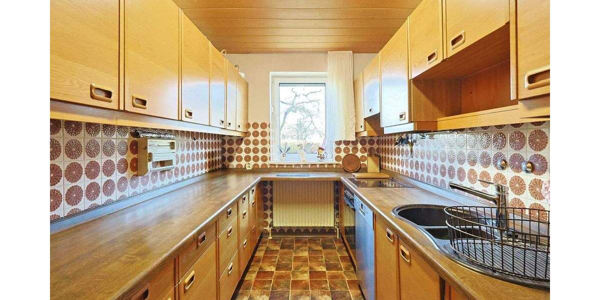 Reihenendhaus Sindelfingen Mitte - 7 Zimmer, 155 m&sup2;, 549.000&euro; | Angebot:25702479
