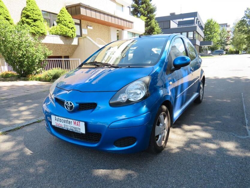 Aygo (X)