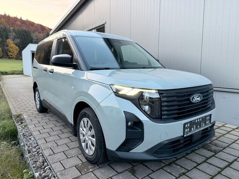 Ford Tourneo Courier 14.800 km 21.990 € Filderstadt 70794