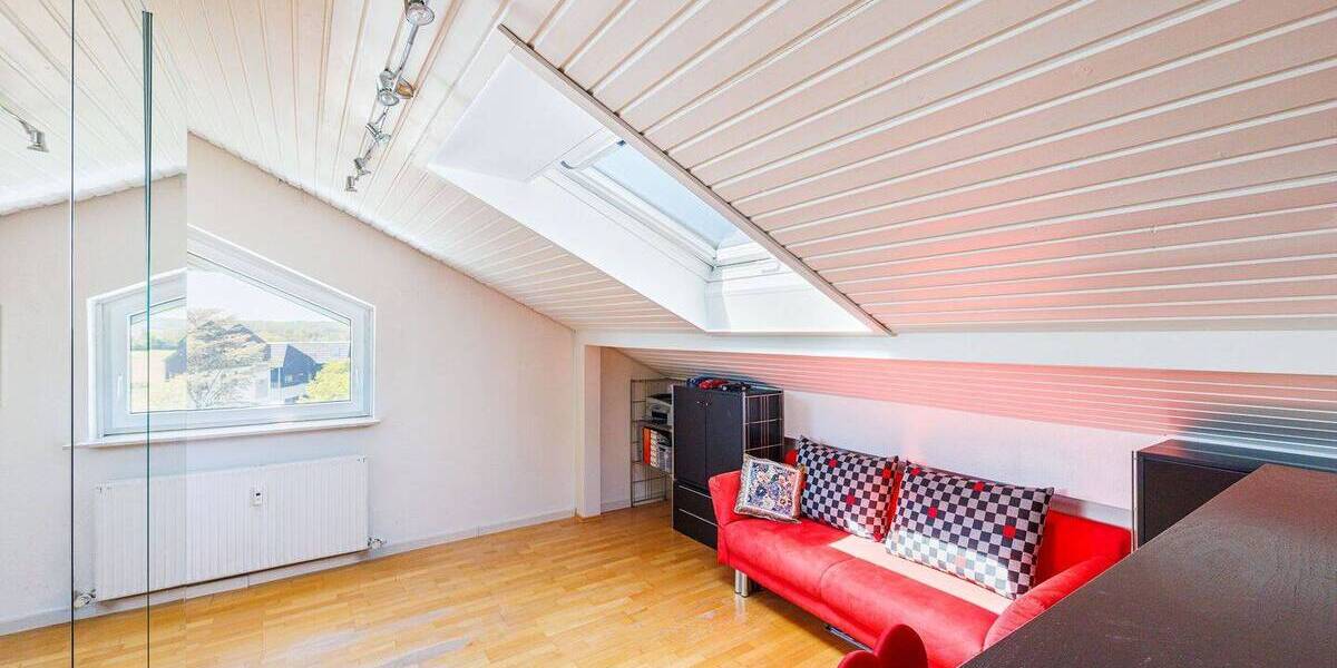 Etagenwohnung Leonberg Warmbronn - 3 Zimmer, 79 m&sup2;, 280.000&euro; | Angebot:26779592