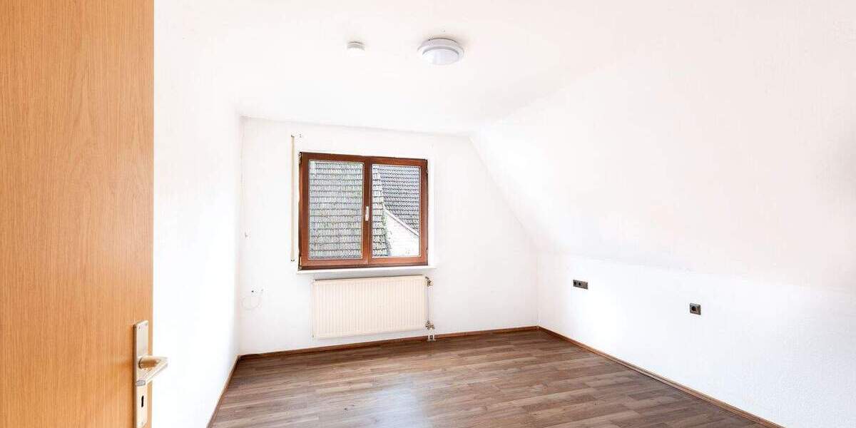 Etagenwohnung Tamm - 4 Zimmer, 71 m&sup2;, 249.000&euro; | Angebot:24596962