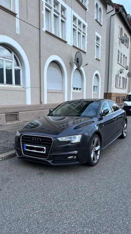 Audi A5 183.000 km 10.900 € Stuttgart 70188