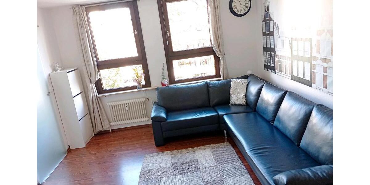 Etagenwohnung Gerlingen - 2.5 Zimmer, 73 m&sup2;, 299.000&euro; | Angebot:25803237