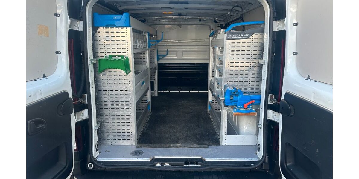 Opel Vivaro 41.879 km 15.900 &euro; Sindelfingen 71065