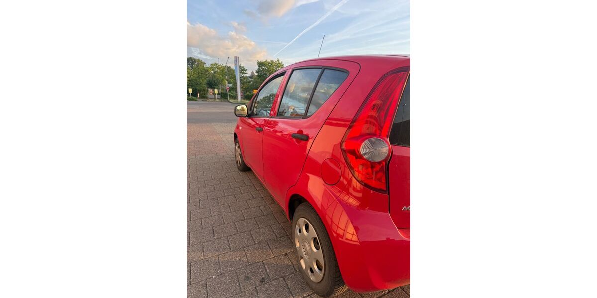 Opel Agila 130.000 km 2.600 &euro; Reutlingen 72764