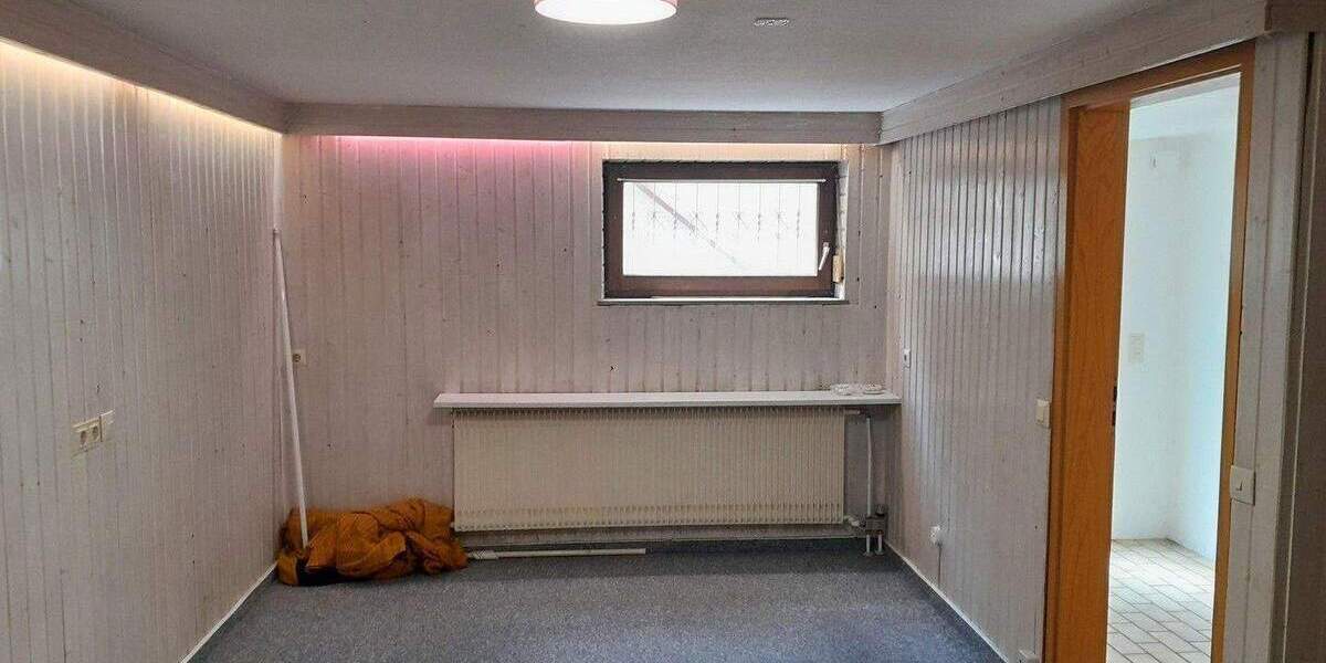 Reihenendhaus Stuttgart Möhringen - 8 Zimmer, 200 m&sup2;, 900.000&euro; | Angebot:24724347