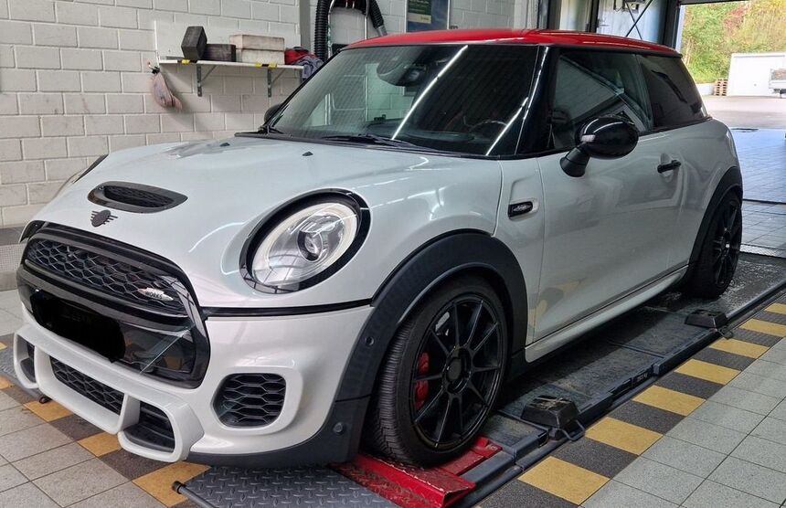 Mini John Cooper Works 140.000 km 17.500 € Pliezhausen 72124