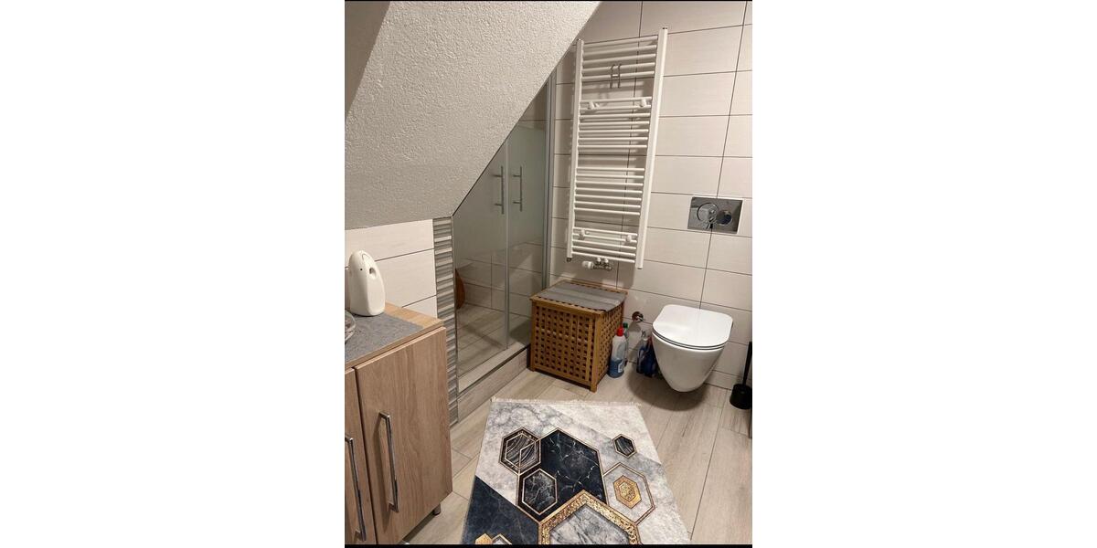 Dachgeschoßwohnung Kornwestheim - 2 Zimmer, 55 m&sup2;, 1.050&euro; | Angebot:26147811