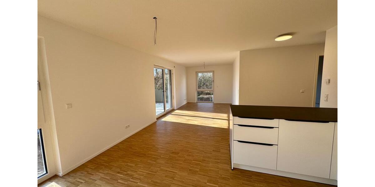 Etagenwohnung Remseck am Neckar - 3 Zimmer, 80 m&sup2;, 1.560&euro; | Angebot:25919061