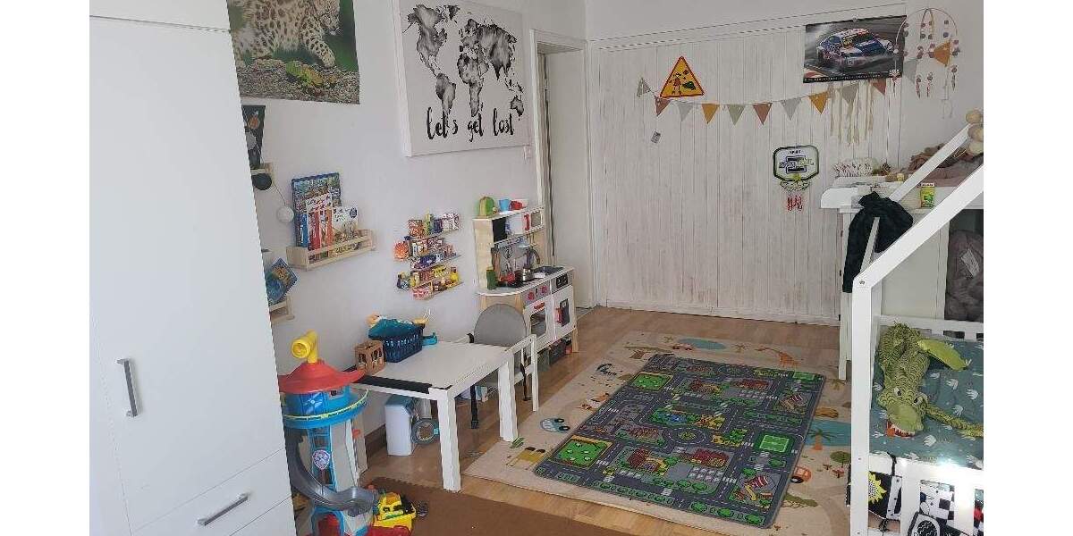 Etagenwohnung Stuttgart Ost - 3 Zimmer, 72 m&sup2;, 245.000&euro; | Angebot:24685851
