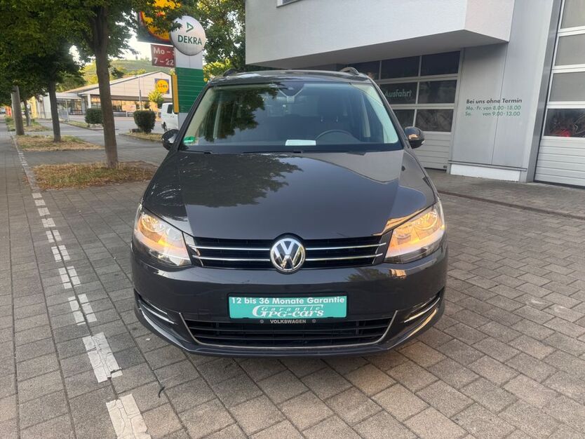 VW Sharan 26.741 km 28.999 € Esslingen am Neckar 73733