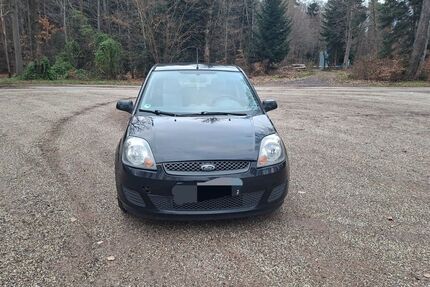 Ford Fiesta 257.000 km 1.590 &euro; Pforzheim 75181