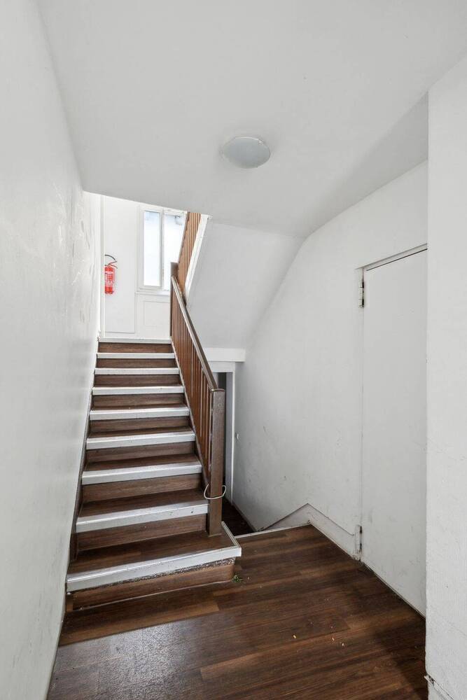 Faktor 15, Mehrfamilienhaus in Bad Cannstatt