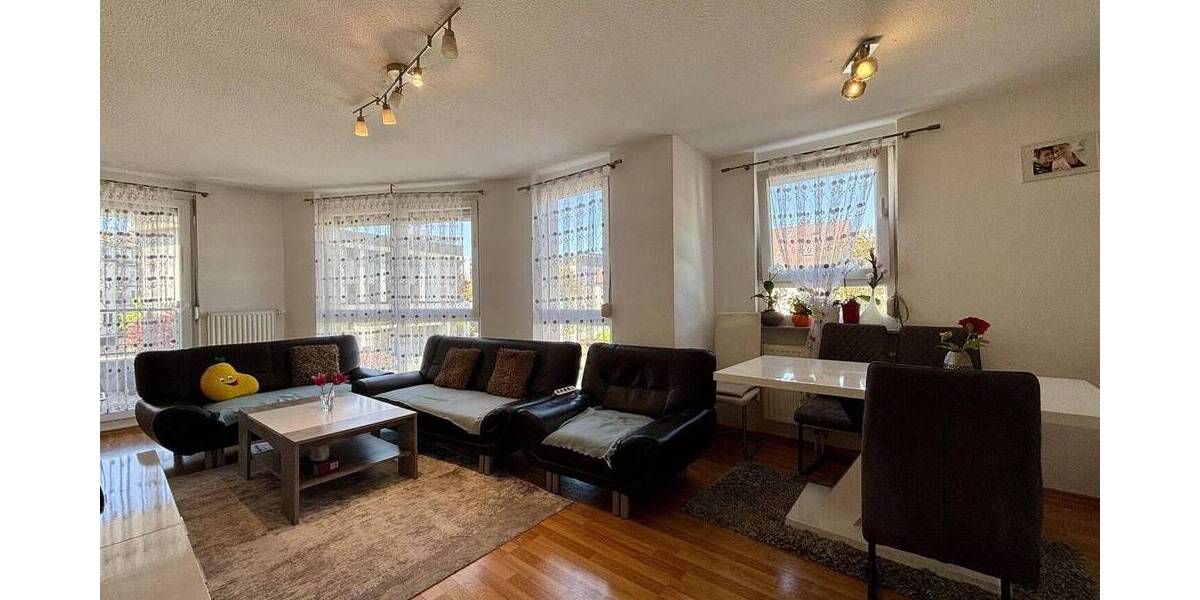 Etagenwohnung Sindelfingen Mitte - 4 Zimmer, 101 m&sup2;, 458.000&euro; | Angebot:26503079