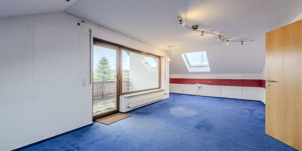 Einfamilienhaus Markgröningen / Schönbühlhof Schönbühlhof - 7 Zimmer, 227 m&sup2;, 749.000&euro; | Angebot:25704161