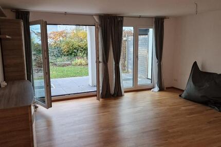 Elegantes, zentrales RMH mit 5,5 Zimmern in Böblingen (Flugfeld) 5 zimmer