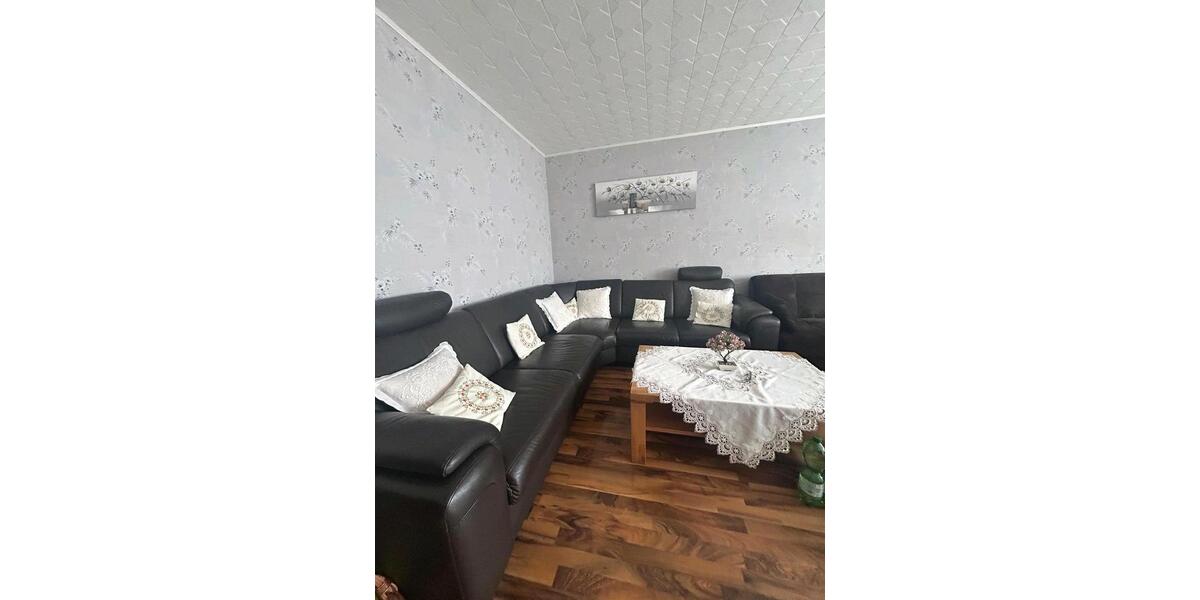 Etagenwohnung Pforzheim Dillweißenstein - 3 Zimmer, 80 m&sup2;, 850&euro; | Angebot:27625189