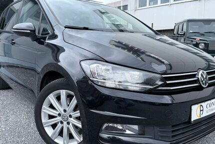VW Touran 120.000 km 15.490 &euro; Korntal-Münchingen 70825