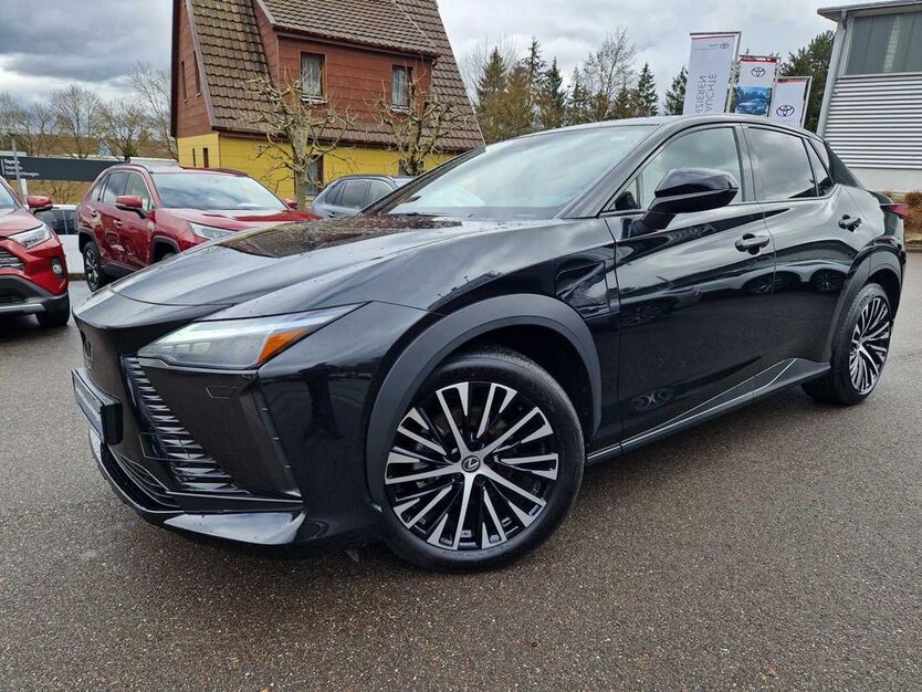 Lexus RZ 20.822 km 44.400 € Nürtingen 72622