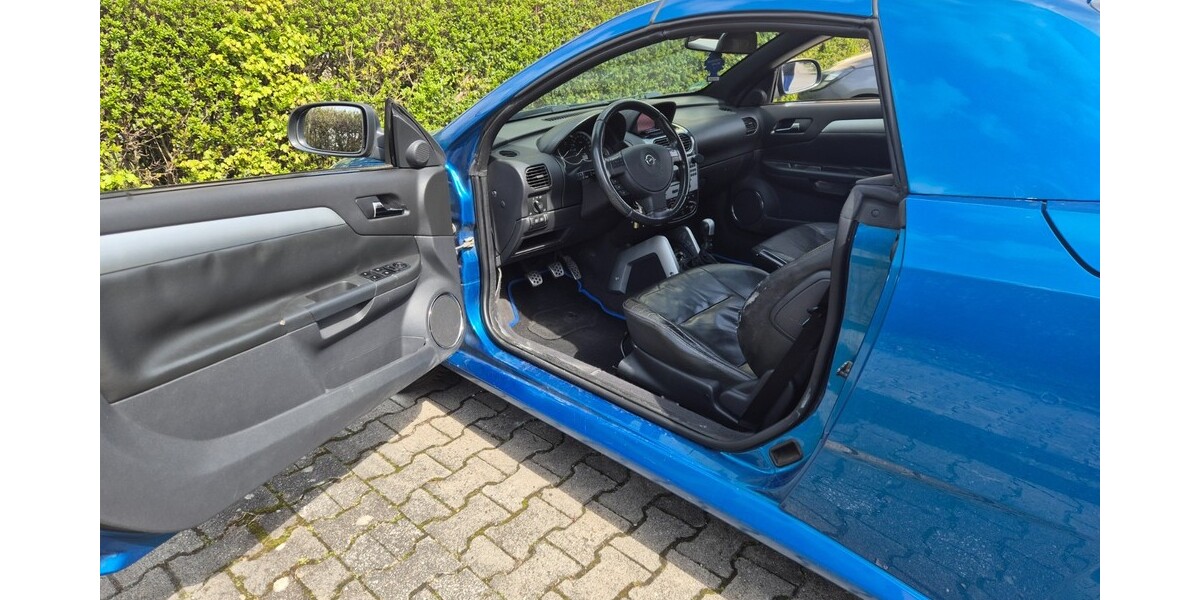 Opel Tigra Twintop 198.000 km 1.100 &euro; Ludwigsburg 71638