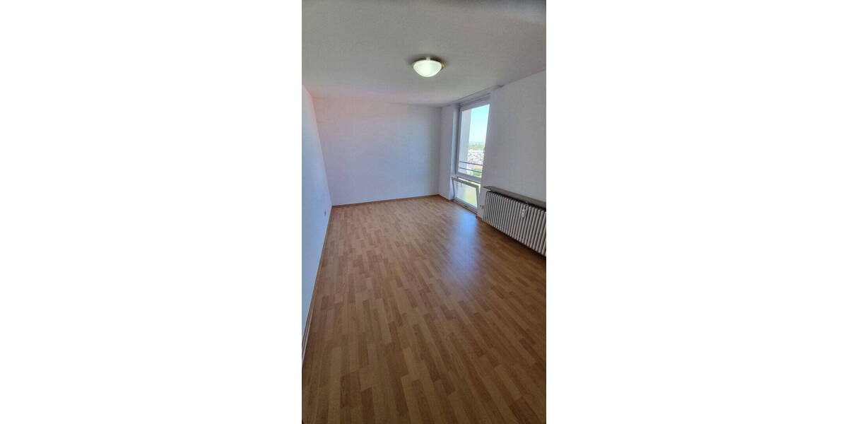 Etagenwohnung Kornwestheim - 3 Zimmer, 84 m&sup2;, 312.000&euro; | Angebot:26343978