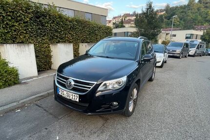 VW Tiguan 216.000 km 8.990 € Stuttgart 70180