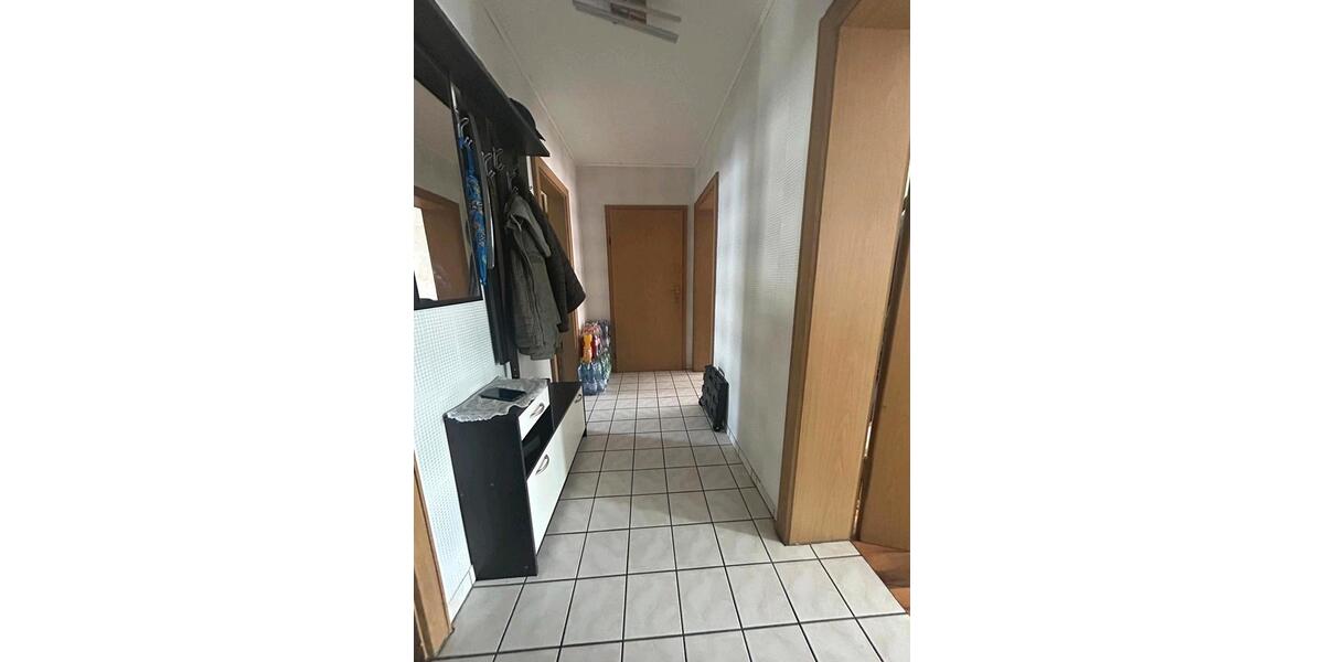 Etagenwohnung Pforzheim Dillweißenstein - 3 Zimmer, 80 m&sup2;, 850&euro; | Angebot:27625189