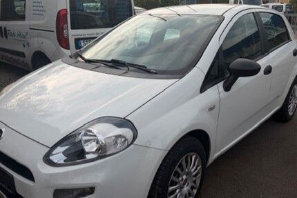 Fiat Punto 148.654 km 3.750 &euro; Filderstadt 70794