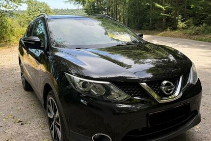 Nissan Qashqai 53.675 km 9.000 &euro; Pforzheim 75181