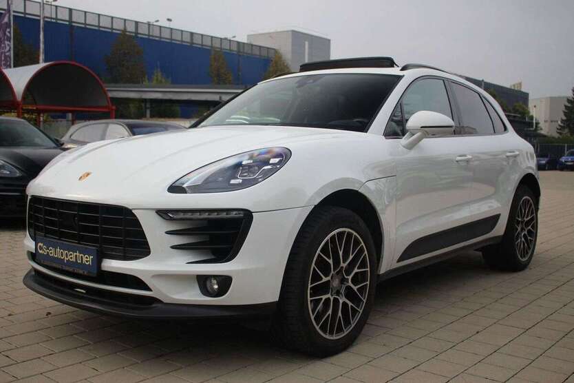 Porsche Macan 73.500 km 43.800 € Sindelfingen 71065