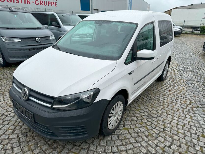 VW Caddy 60.000 km 15.400 € Stuttgart 70378
