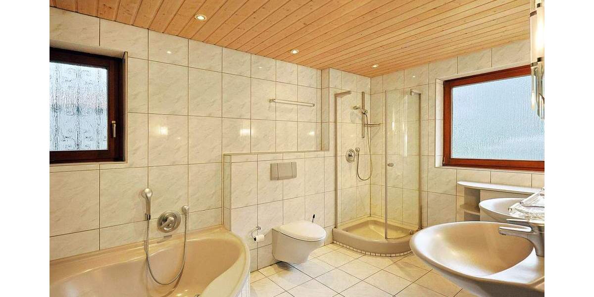 Großzügige Doppelhaushälfte mit Wohlfühlambiente und durchdachtem Raumkonzept 4 zimmer