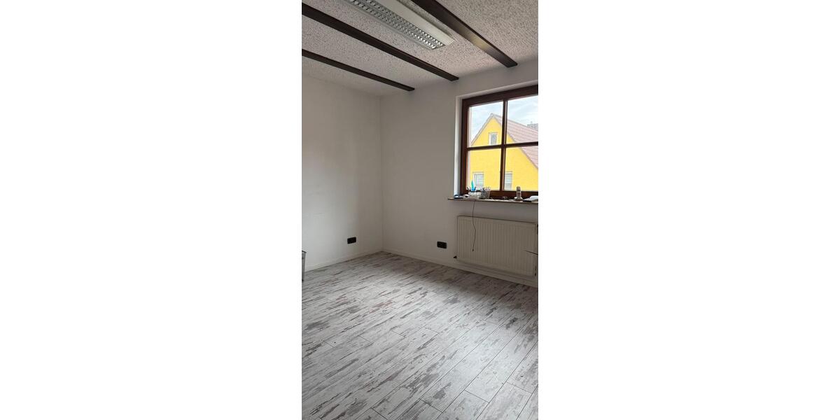 Sonnige 2,5 Zi.-Wohnung Büro in Eglosheim Ludwigsburg 2 zimmer