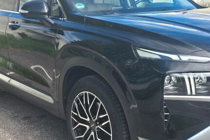 Hyundai SANTA FE 106.400 km 27.550 &euro; Bietigheim-Bissingen 74321