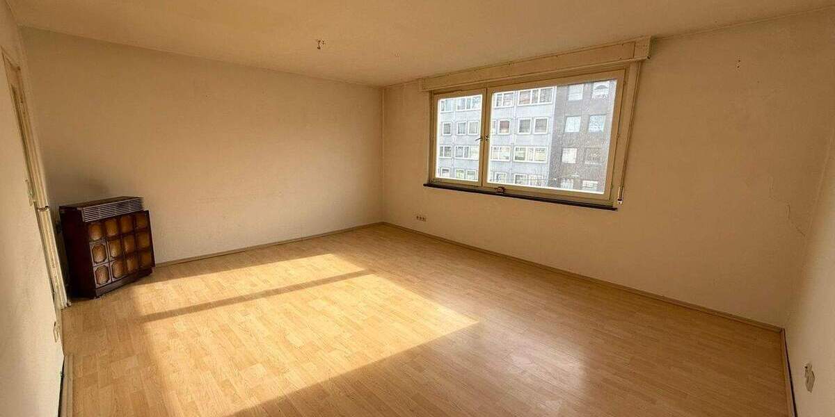 Etagenwohnung Pforzheim Oststadt - 2 Zimmer, 50 m&sup2;, 99.000&euro; | Angebot:25708111