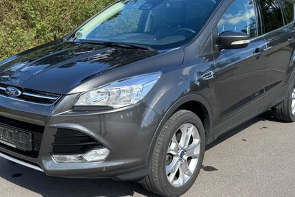 Ford Kuga 59.400 km 11.900 &euro; Gärtringen 71116